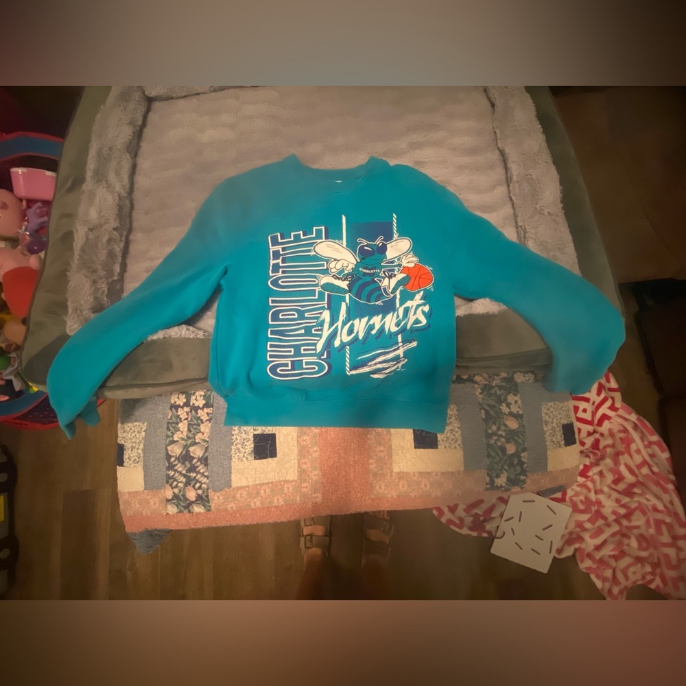 2012 Mitchell & Ness Charlotte Hornets Sweatshirt Size Medium